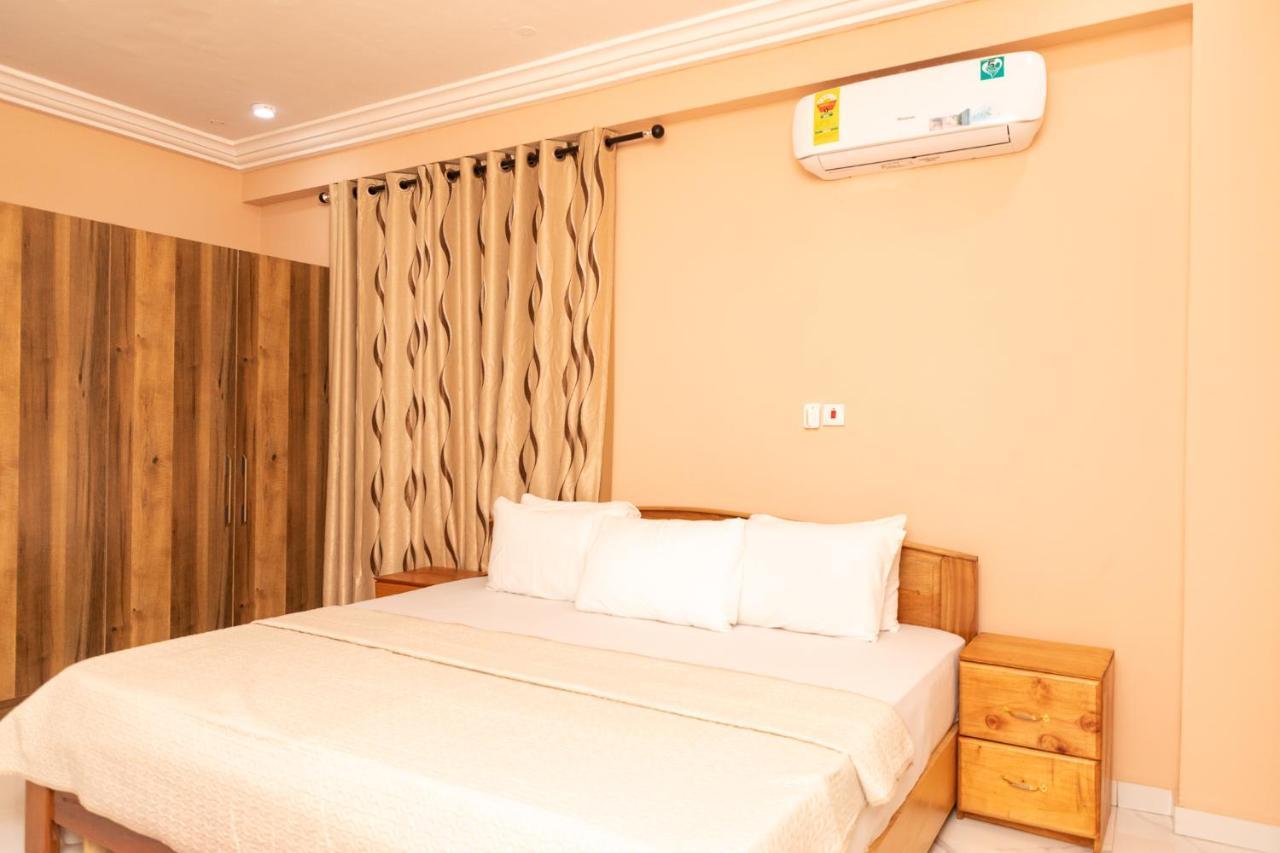 Kwashieman Washington Court Furnished Apartments מראה חיצוני תמונה